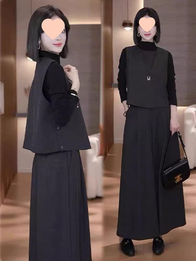 2025 Autumn/Winter Retro Literary Three-Piece Set: Base Shirt, Vest, and Wide-Leg Pants