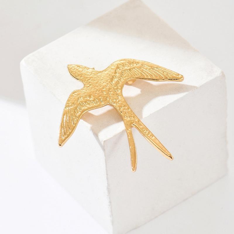 Sunflower Brooch Personality Versatile Metal Clothing Accessories Female Swallows Flying Birds Clothes Jacket Accessories