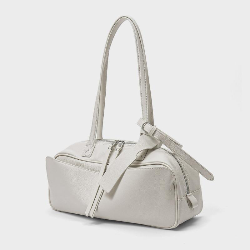 A Simple Cowhide Boston Bowling Bag for Women