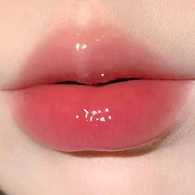 

Herorange Ruby Lip Mirror Lip Oil, Moisturizing and Long-Lasting, Does Not Fade Easily, Reduces Lip Lines, Has a High Aesthetic Appeal