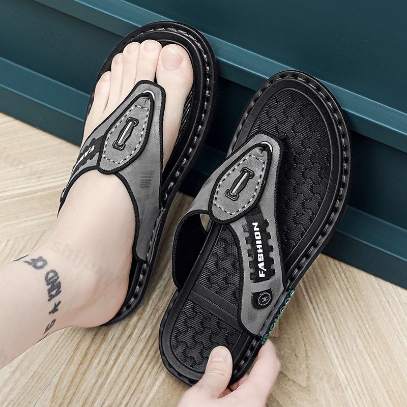 Fashion 2025 Summer New Men's Open Toes Outdoor Beach Casual Slippers Fashion Trend Comfortable Flip Flops Lightweight Soft sole Sandals