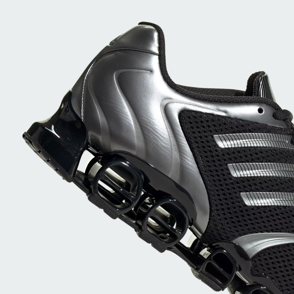 JQ0553 adidas Mega Ghostride Preto Essencial Metálico de Ferro (mulheres)