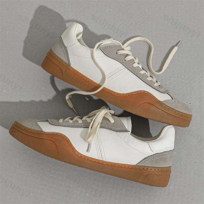 2026 Retro Men Lace Up Flat Soled Sport Shoes Round Toe Color Blocked Low Top Casual Shoes Outdoor Fashi Trend Chunky sneakers