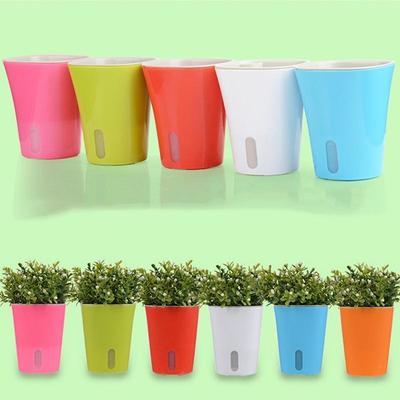 Colore Casuale Creativo Tazza Fioriera Auto-irrigante Fioriera da Scrivania Auto-irrigante Accessori Fioriere Forniture Decorazioni per la Casa