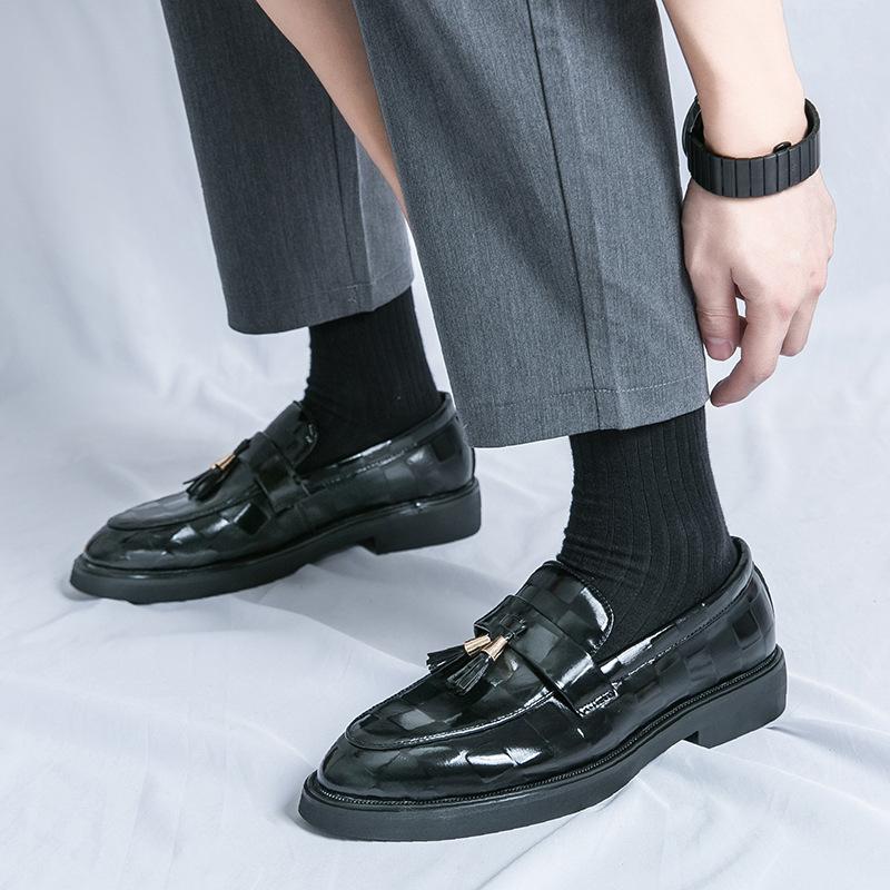 BigSize Tassel Leather FootPairs for Men SpringSeason and FallSeason BrandNew Gentle Patent Leather Tassel FootPairs for Men 46 Retro British