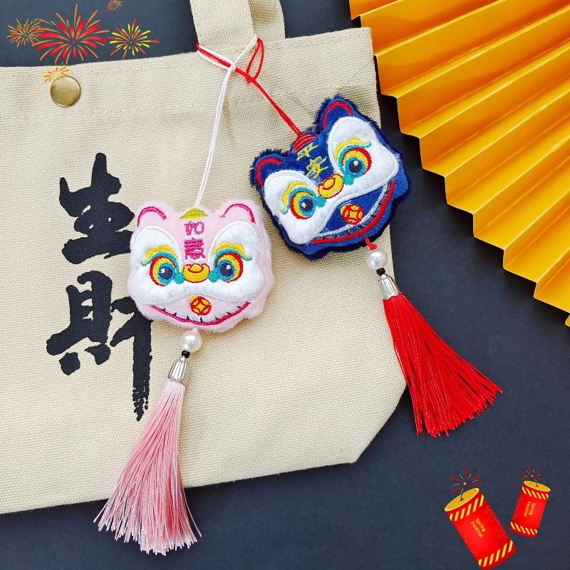 Chinese Style Lion Dance Tassels Pendant Cartoon New Year Zodiac Awakened Lion Decorative Lion Dance Keychain