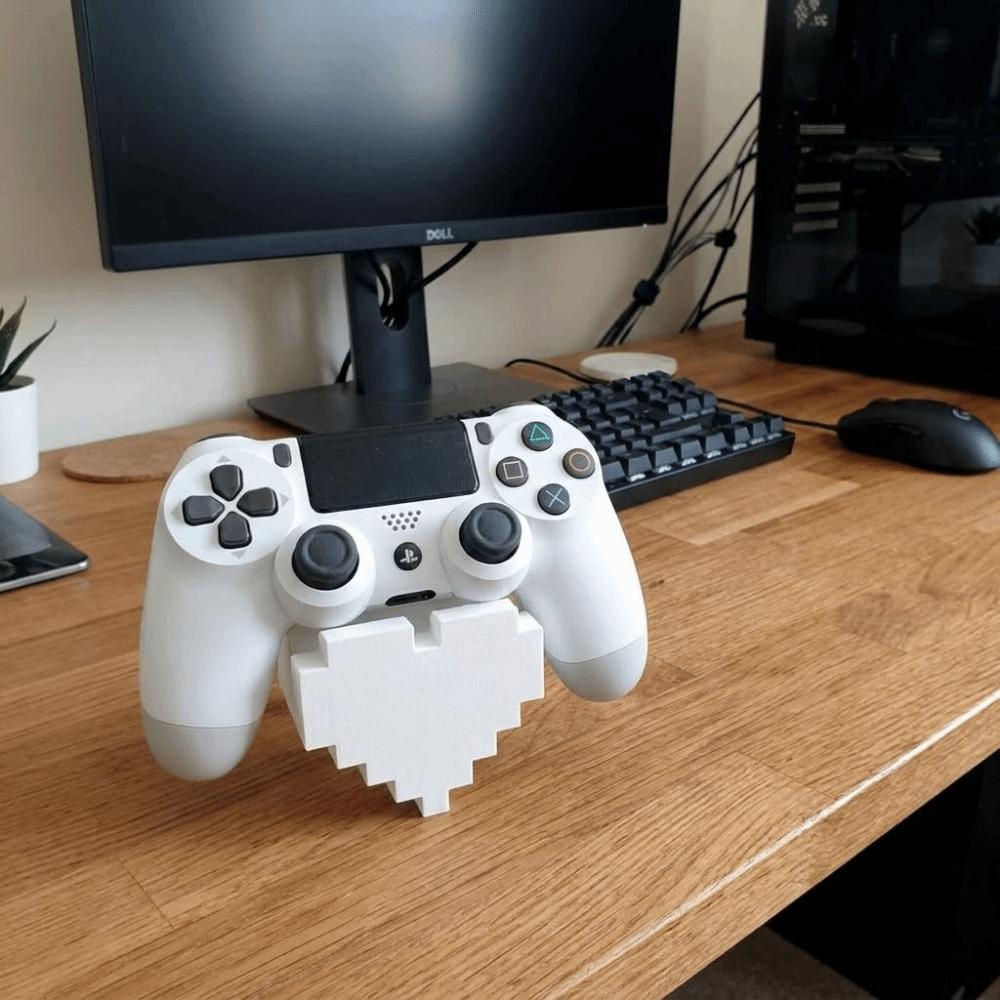 3D Printed Heart-Shaped Game Stand Plastic Prevents Falls Controller Holder Decorative Stable Base Desktop Craft Graduation Gift