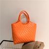 Stylish Large Capacity Tote Bag For Women 2023 Summer Trendy And Vintage Handbag