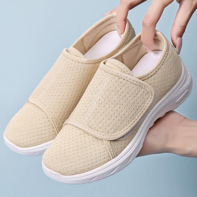 Shoes women's versatile summer new comfortable mother shoes Velcro lightweight casual shoes women's shoes soft sole not tired feet