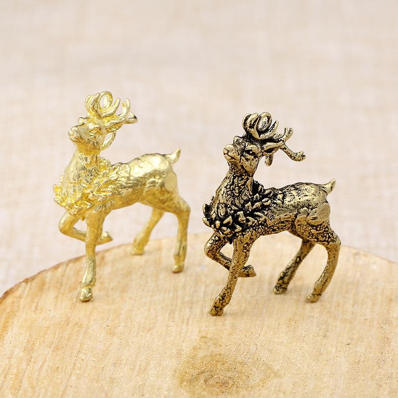 New desktop ornament retro copper car keychain pendant creative elk handicraft accessories