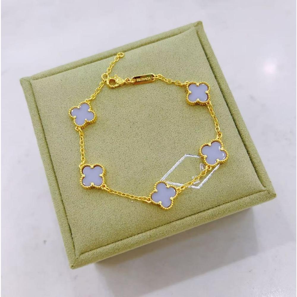 Neues Mini-Fünfblüten-Armband mit vierblättrigem Kleeblatt Schlichtes und modisches Nischenarmband