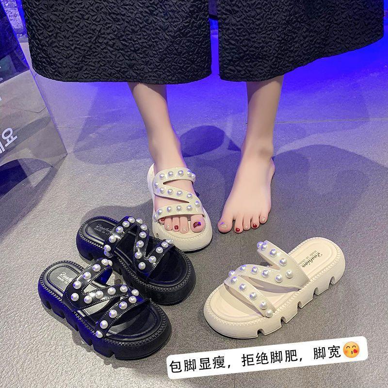 Fashion thick-soled waterproof beach shoes outside, small fragrant style fashion one-word cool slippers 2025 new slippers women's leisure