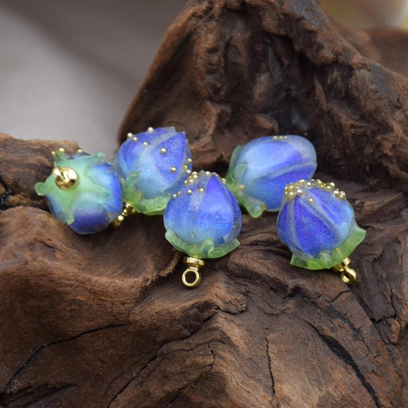 5Pcs Strawberry Resin Charms Cute Mini Pendant For Diy Earrings Necklace Jewelry Bracelets Hairpin Jewelry Accessories