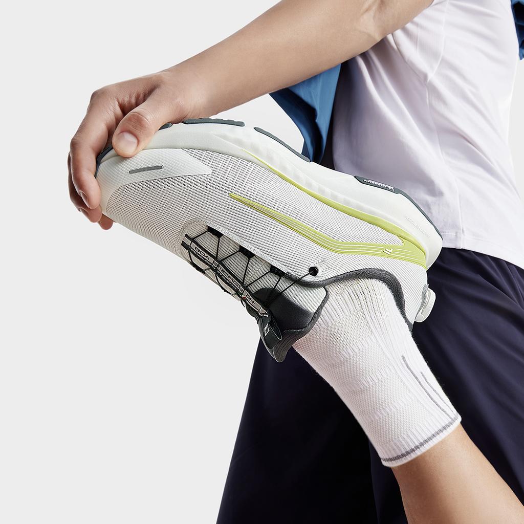 FILA Slip-On Daily Low-Top Running Shoes Men Sneakers Bright-White Sulfur-Spring-Green A12M431104FBS