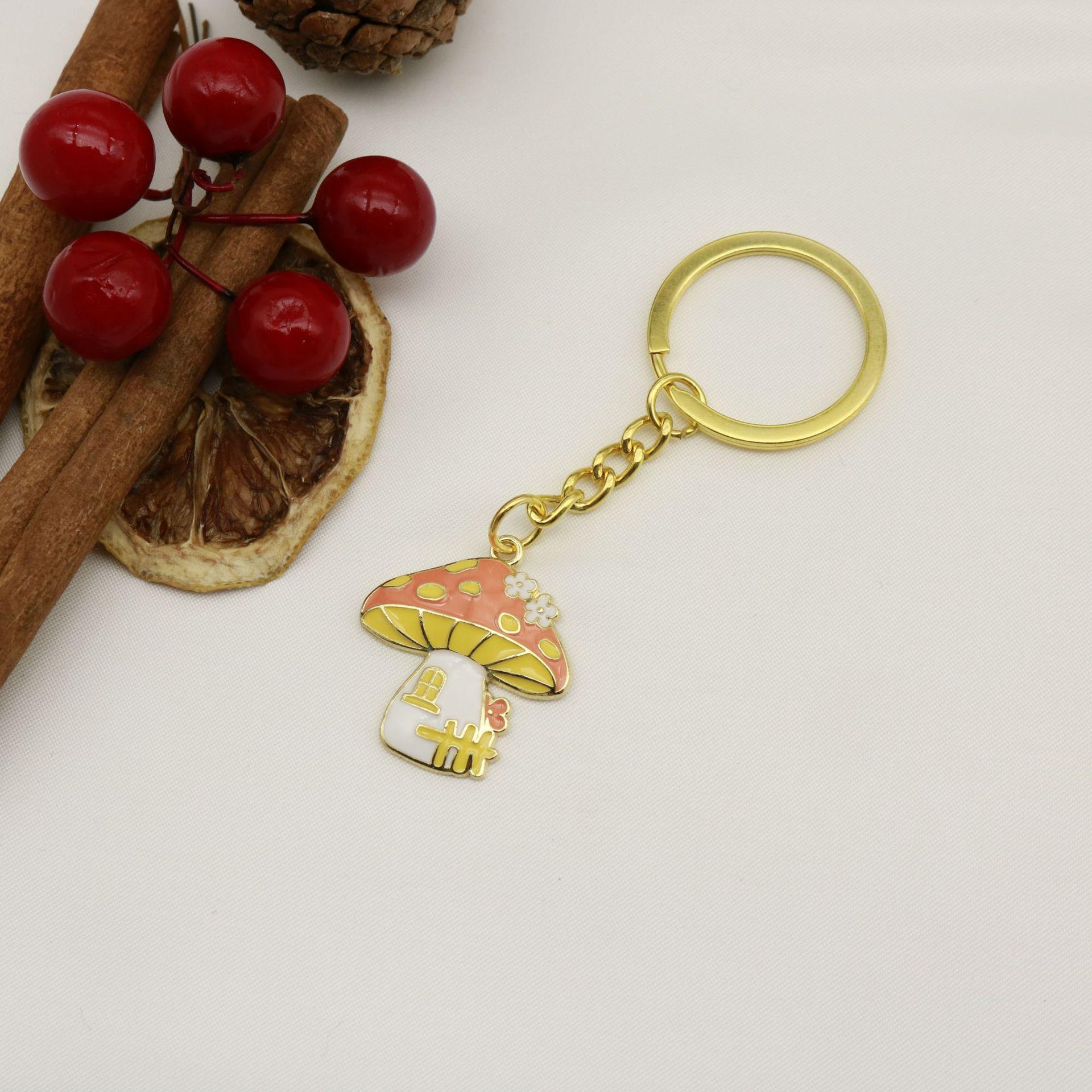 European & American Thanksgiving Earrings: Turkey, Pumpkin, Maple Leaf, Sunflower, and Daisy Alloy Drip Oil Keychain