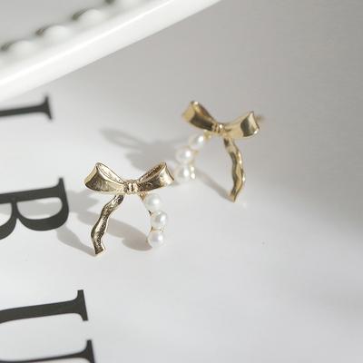 Sweet Streamer Small Pearl Bow Earrings Gift Women French Retro Style