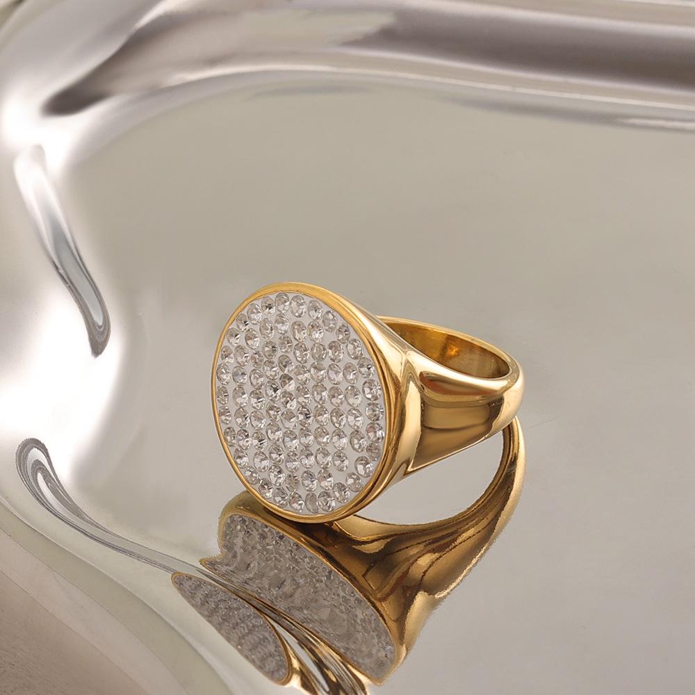 18K Gold Plated Stainless Steel Ring with White Clay and Full Diamond, Fashionable and Luxurious Index Finger Accessory