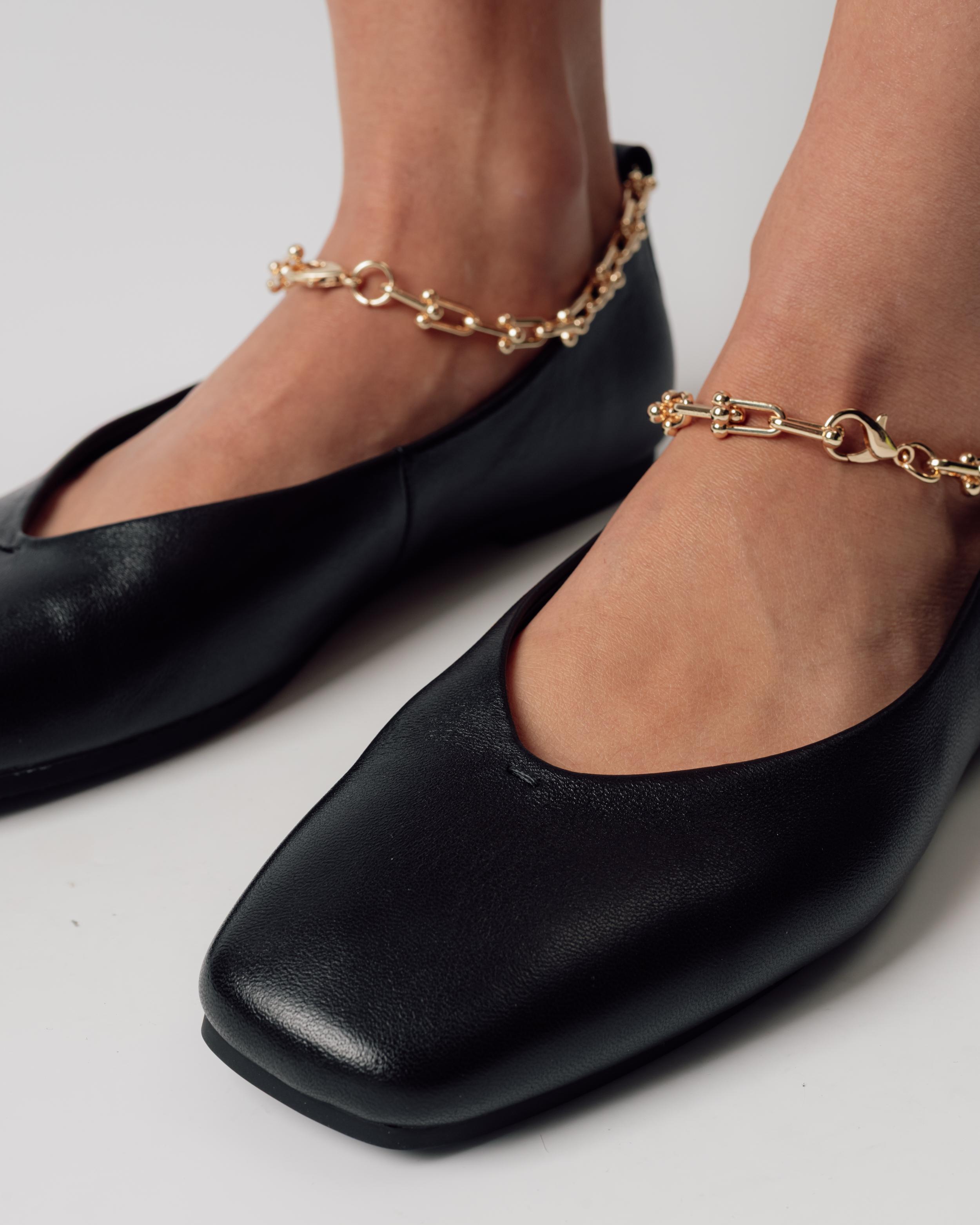 

Ballet flats with chain Anna Lucci 19641 36 black leather