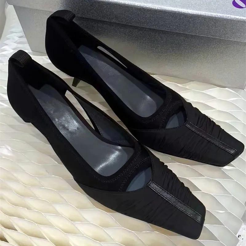Fashion Luxury Satin Pleated Designer High Heels Women Autumn Retro Hollow Thin Heels for Women Elegant Banquet Square Toe Women Pumps
