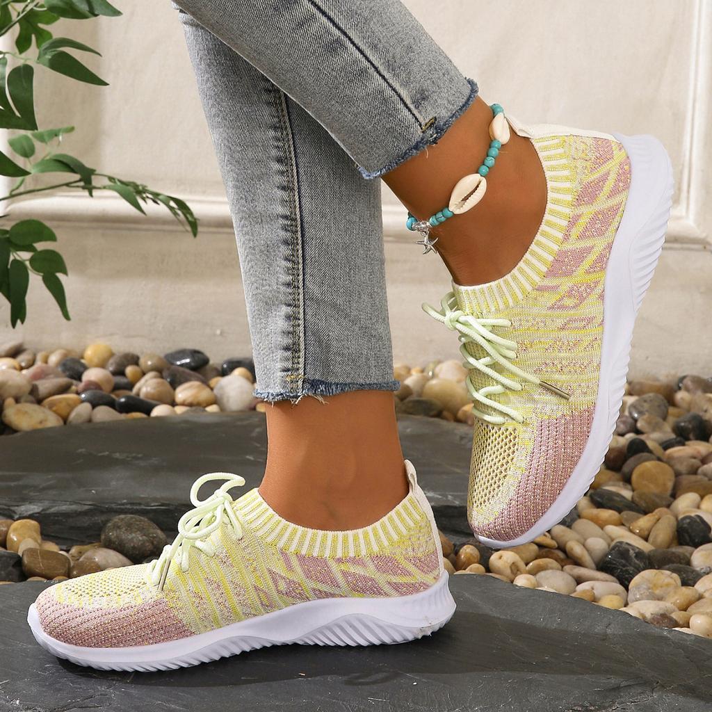 2025 autumn new sports shoes light lace-up fabric round head solid color single shoes low-top socks women's shoes