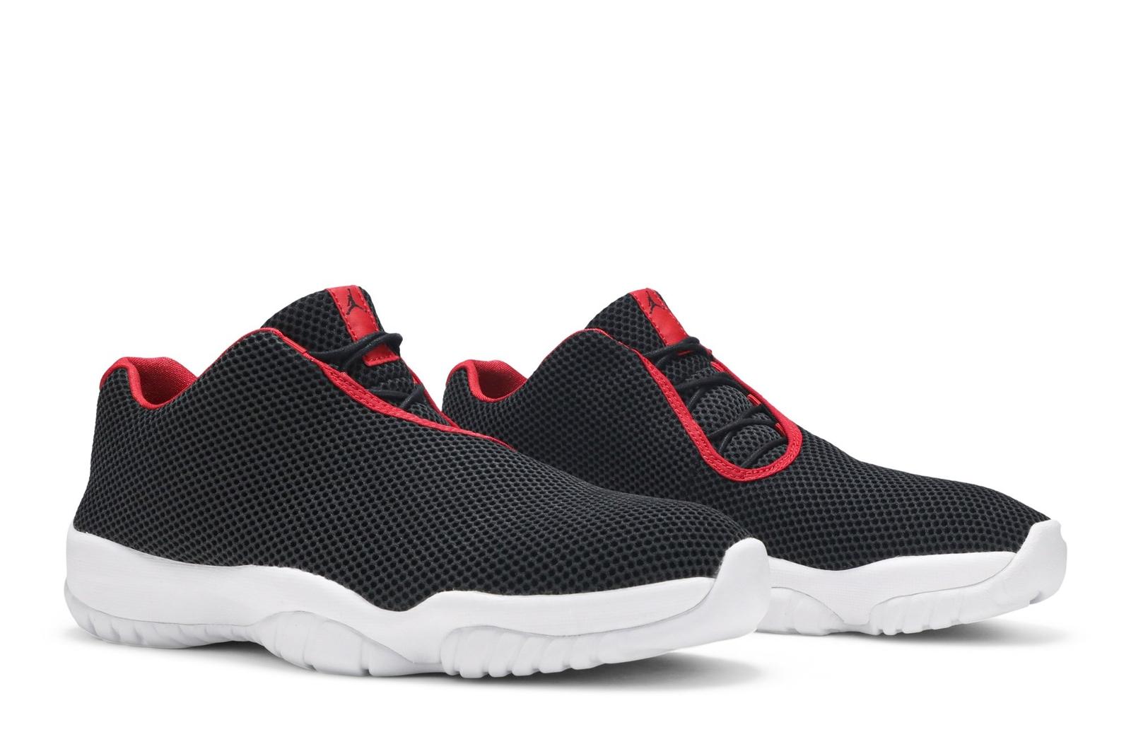 Air Jordan Future Low Melns Sarkans