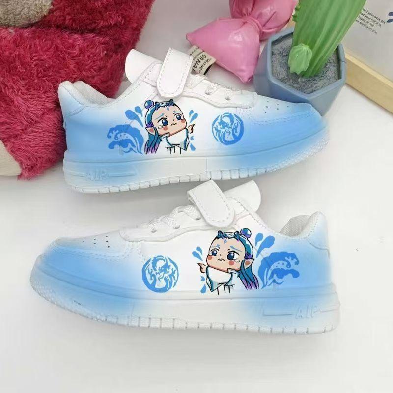 

Girls sports shoes, new autumn model, Nezha style, soft-soled versatile children s white shoes for toddlers and young kids 26-31Code one hand6Double