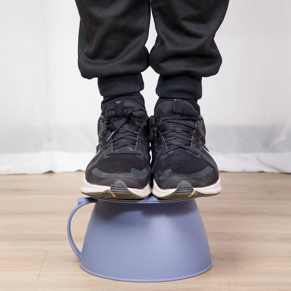 Thickened Chamber Pot Leak-Proof Bedpan Sanitary Portable Urinal for Elderly Kids