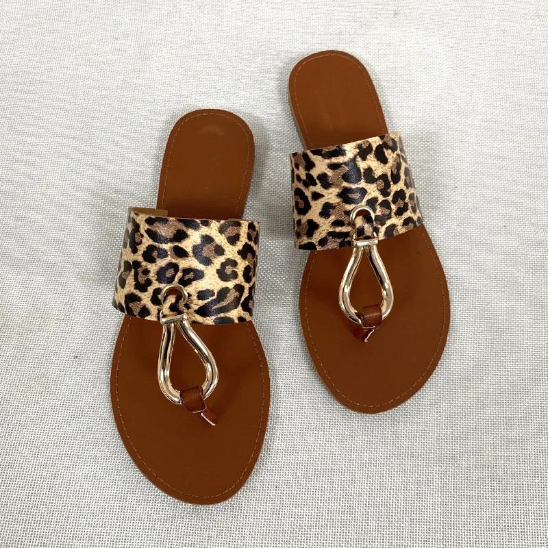 

Fashion 2025 New Fashion Women Slippers Summer Shoes Woman Retro Thin Straps Open Toe Plus Size Outdoor Beach Flat female Slides 41 шоколадный
