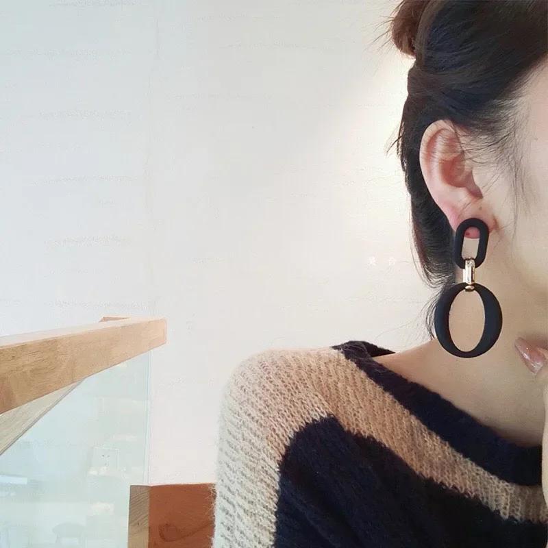 Orecchini Punk Neri Statement per Donna Vintage Brincos Geometrici a Forma di Cuore Pendenti Gioielli di Moda Orecchini Insoliti