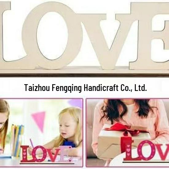 St. Patrick's Day Shamrock Hanging Sign - Green Lucky Clover Ornament