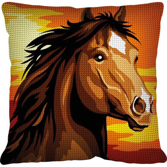 Kit Coussin Canevas Cheval Sauvage