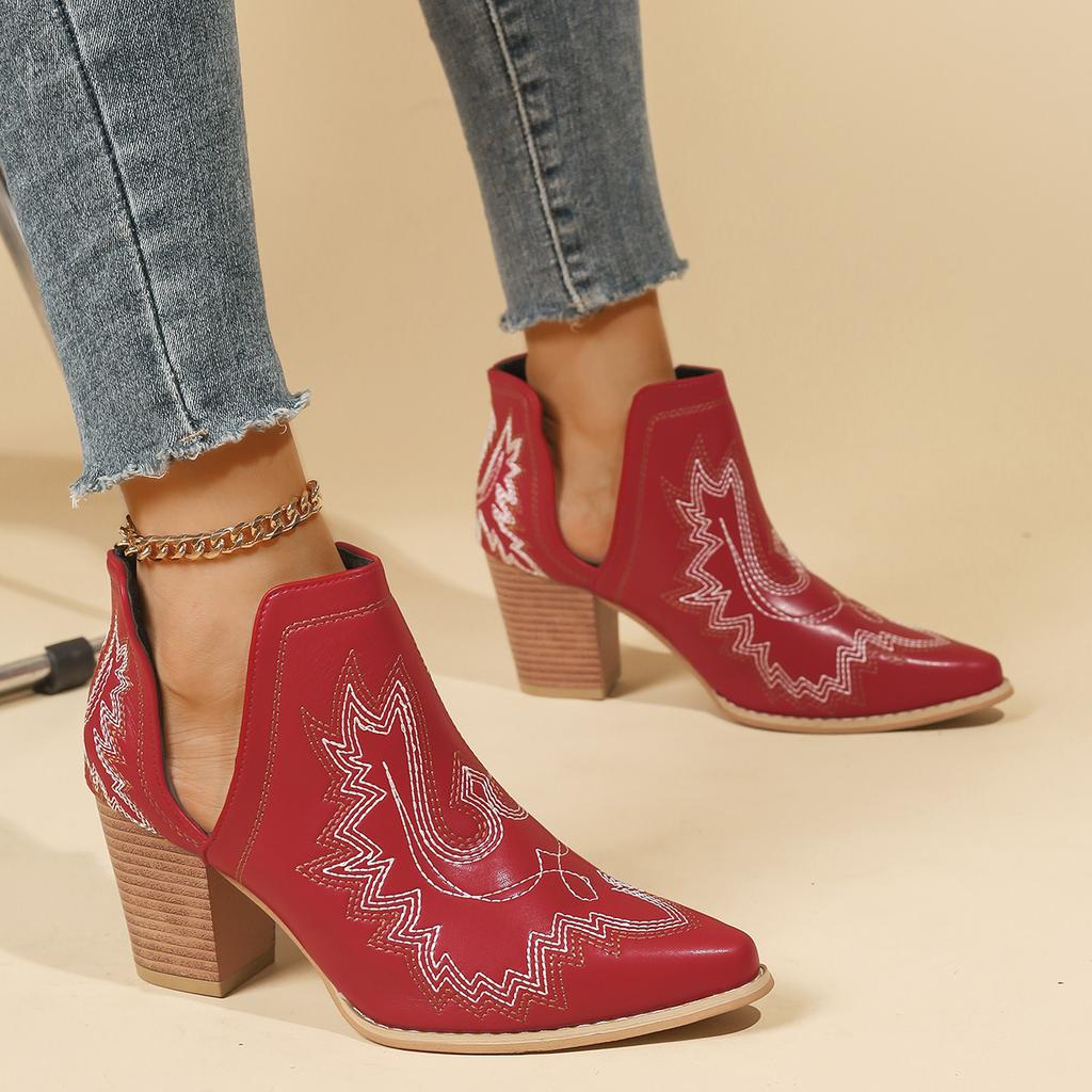 Fashion Women Boots Vintage Chunky Heels Western Cowboy Boots Leather High Heels Shoes Women Autumn Winter Embroidered Knight Boots
