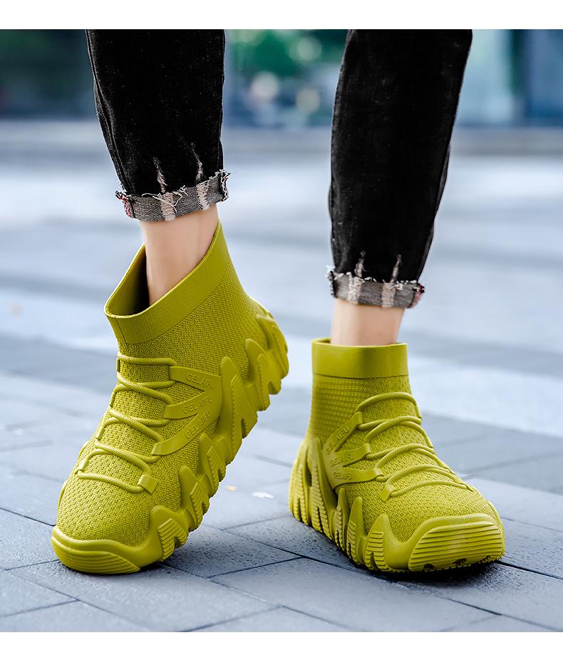 Men's Waterproof PVC Mid-Cut Snow Boots with Thick Non-Slip Sole, Fashionable, Warm, Dual-Purpose Casual Rubber Shoes.
