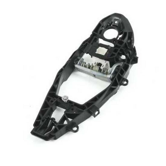 BMW 5 Series G38 Exterior Door Handle Bracket (51219881773/51219881774)