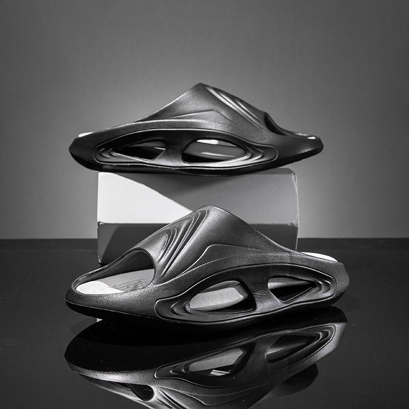 Men's Trendy 2025 Non-Slip Summer Slippers: Indoor Cool Comfort