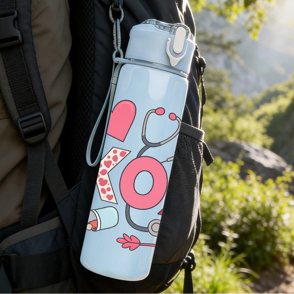 1PC XOXO Love Heart 750ml Color Plastic Sports Water Bottle Leakproof Flip Straw Lid Suitable for Sports Office Home Use