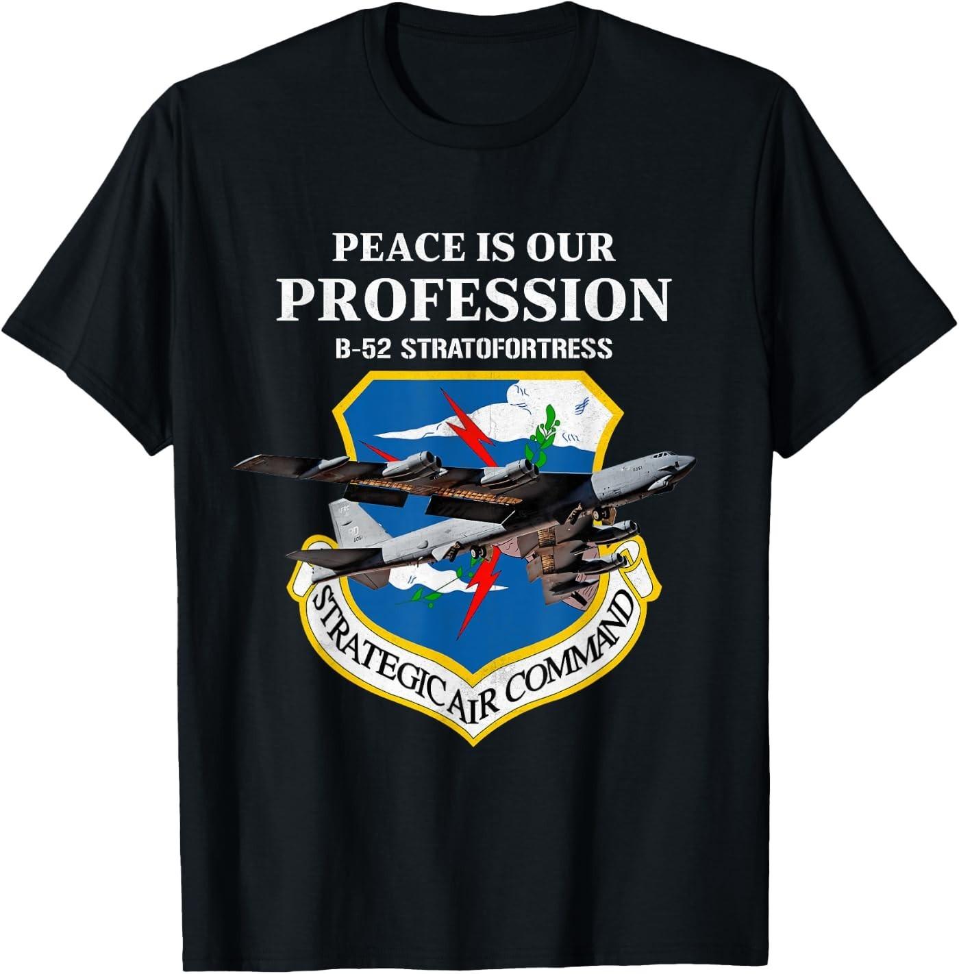 Strategic Air Command B-52 Stratofortress USAF Cold War Gift T-Shirt XXL