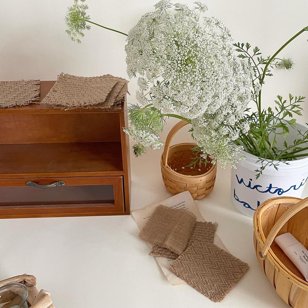 Retro linnen onderzetters, grof geweven linnen onderzetters, aromatherapie kaarsenhouders, sieradenplaatsing, achtergrond opnamemateriaal