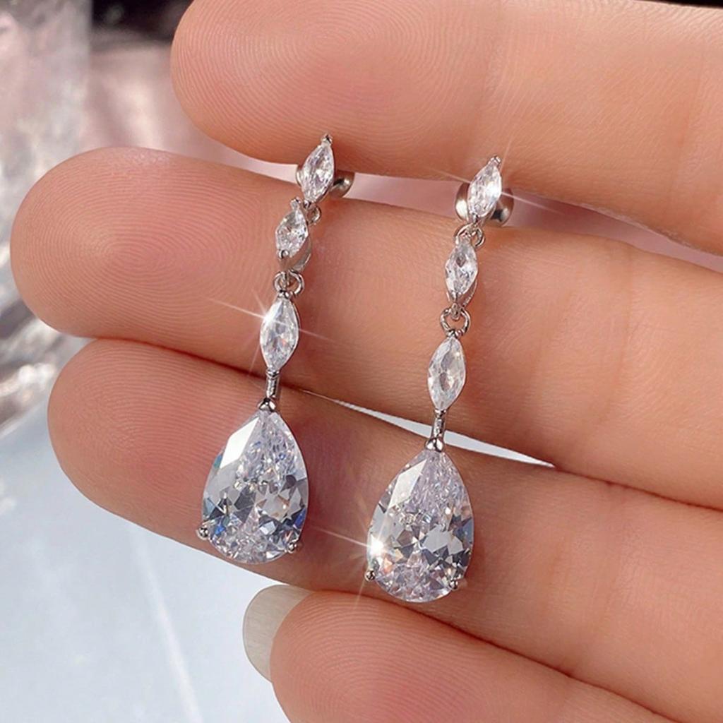 1 Pair of Fashionable and Versatile Pear Shaped Water Droplet Design with A Light Luxury Style and High-end Earrings