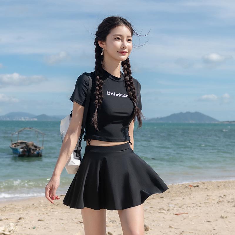 2024 Women's Two-Piece Skirt Swimsuit - Conservative, Solid Color, Tummy Control, Slimming