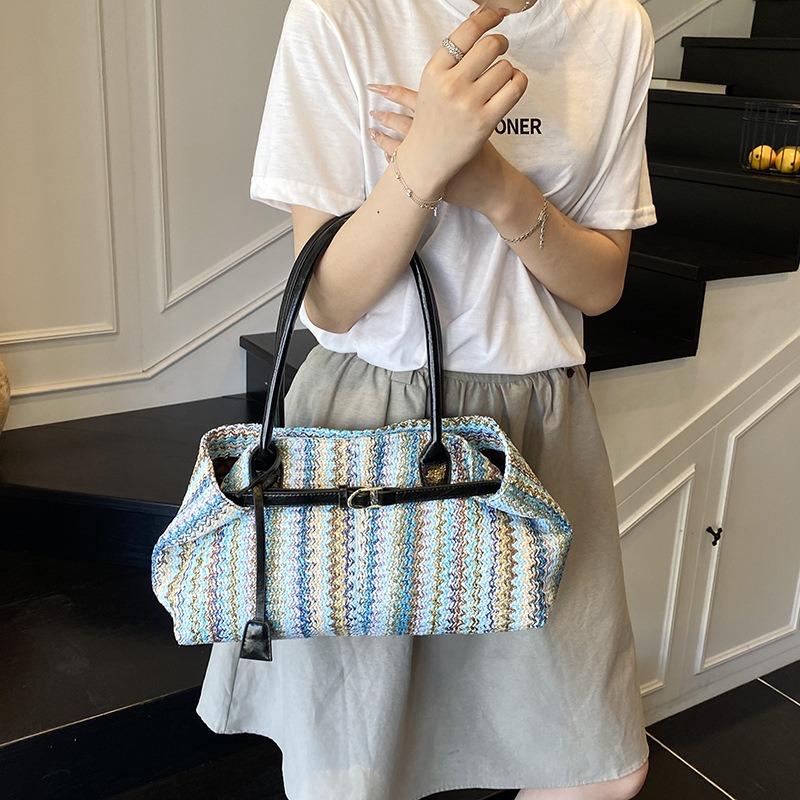 Summer large-capacity rainbow woven tote bag women's new versatile commuter beach bag shoulder bag