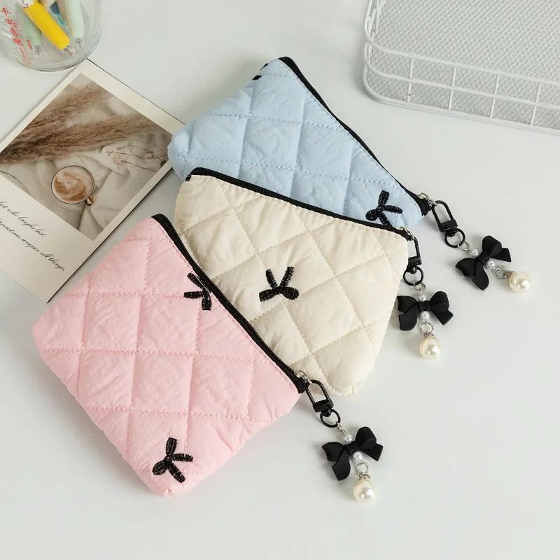 Cute Makeup Pouch for Lipstick Earphones Sanitary Napkin Tampon Storage Bag Wallet Quilted Bow Cosmetic Bag with Bow Pendant