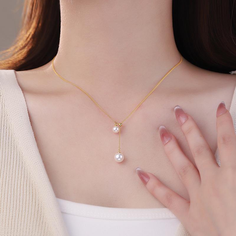 Temperament Pearl Necklace Women's Simple French Vintage Autumn/Winter New Collar Chain