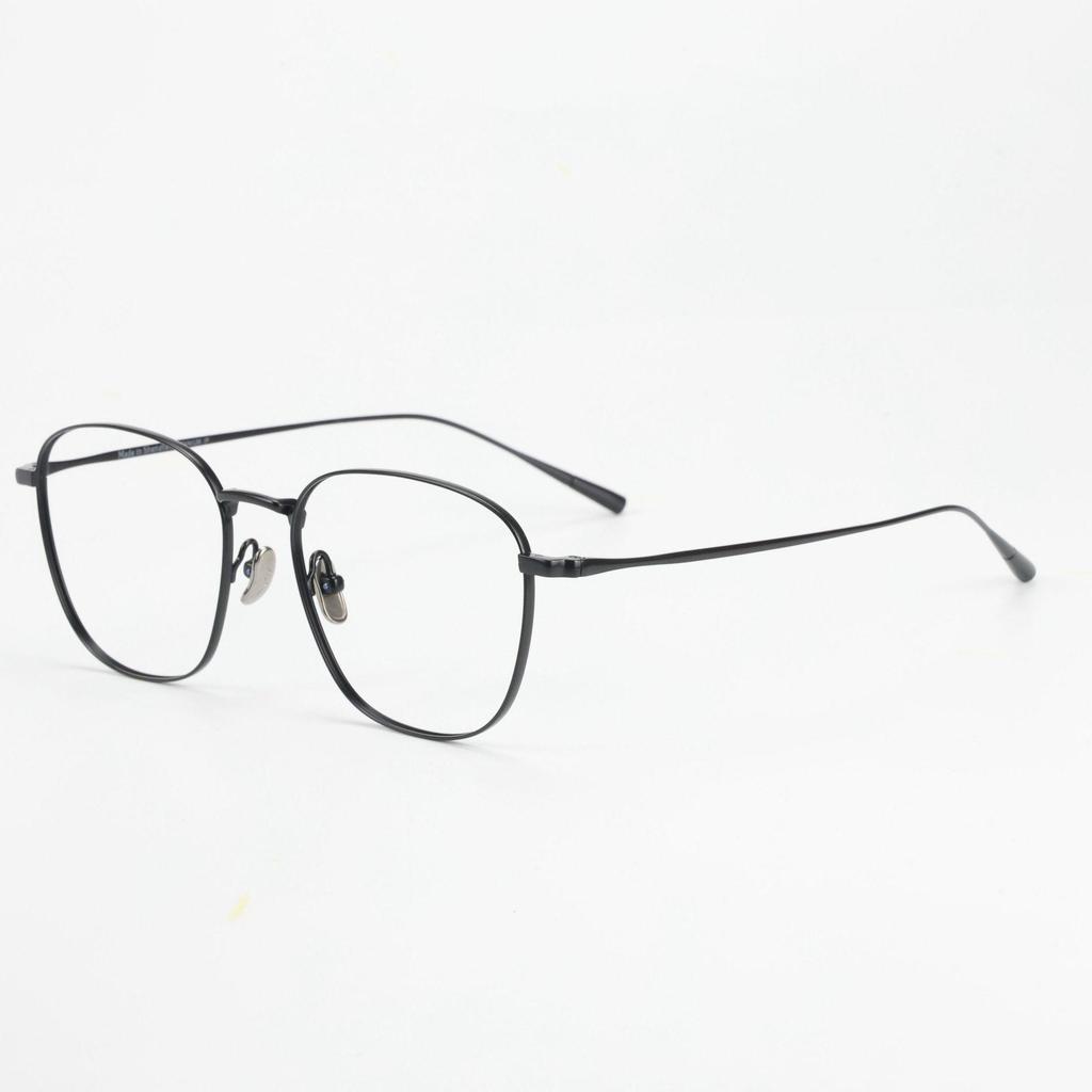 Pure Titanium Myopia Eyeglass Frames, Thin Metal Rim, Fashionable & Prescription-Compatible