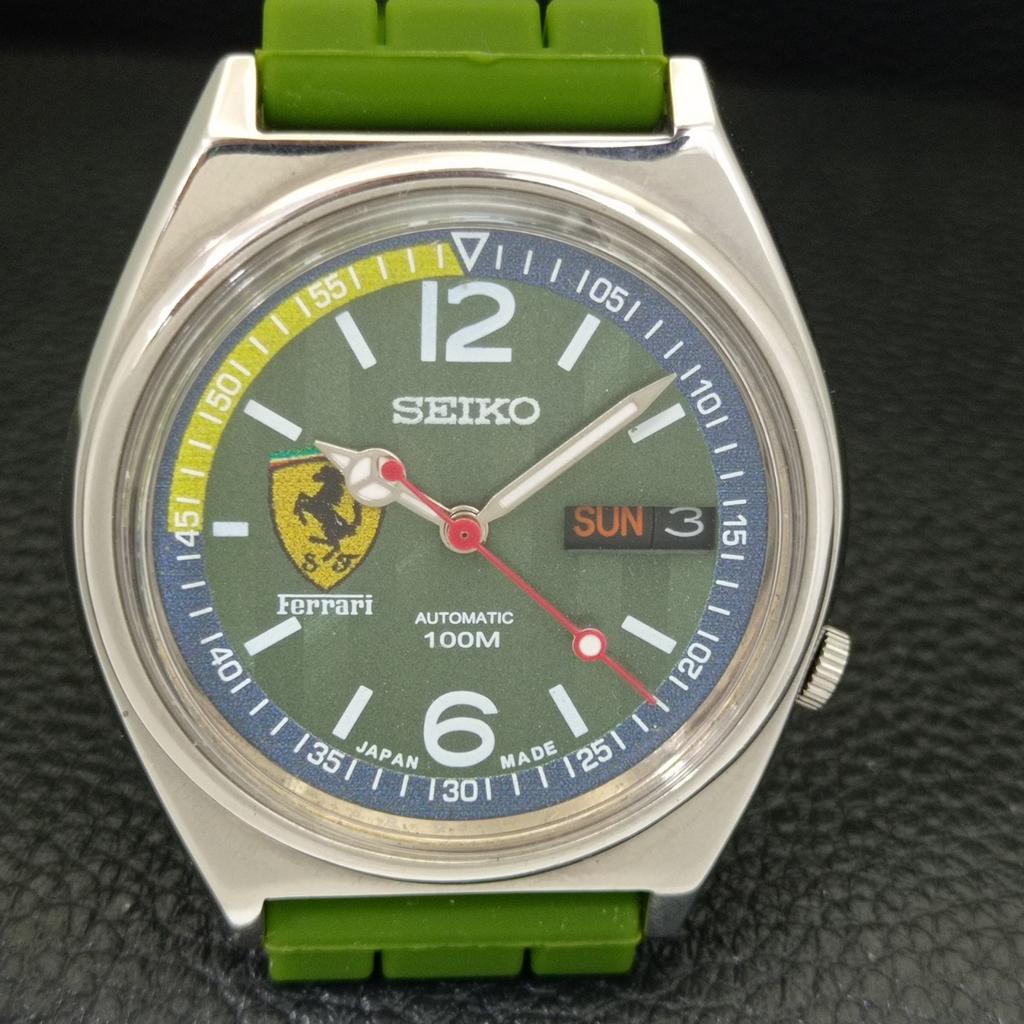 AUTOMATIC VINTAGE SEIKO JAPAN 7009A MENS FERRARI DIAL WATCH a700442-5