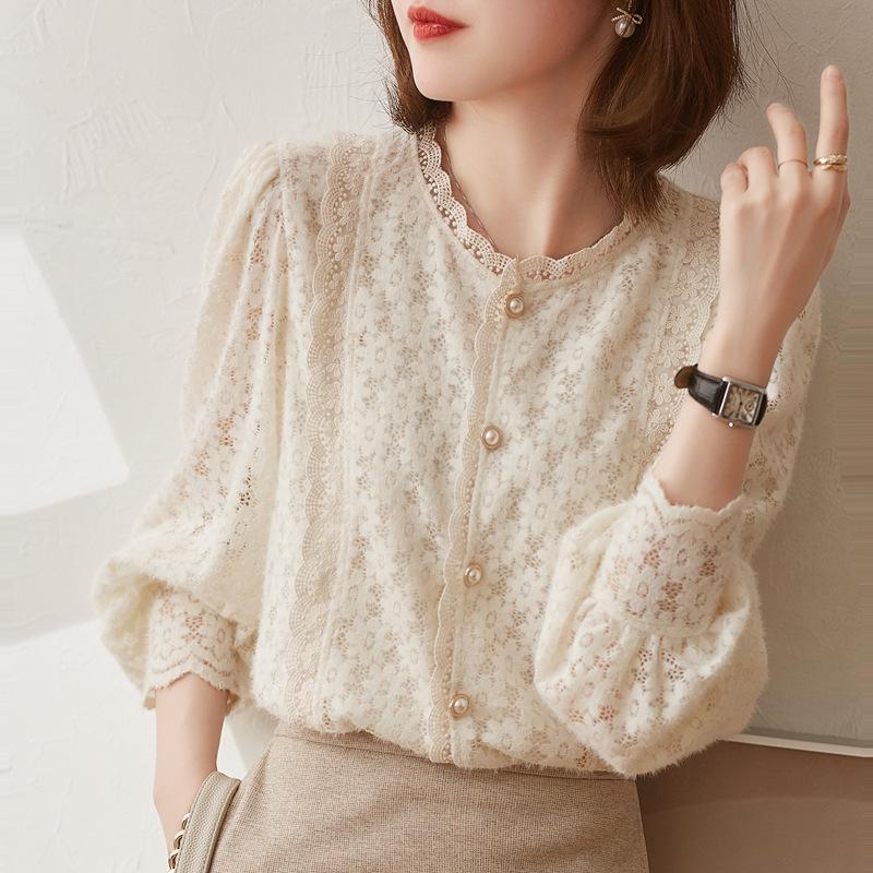 Women's French Lace Lantern Sleeve Top: Autumn/Winter Brushed Crochet Hollow-Out Shirt