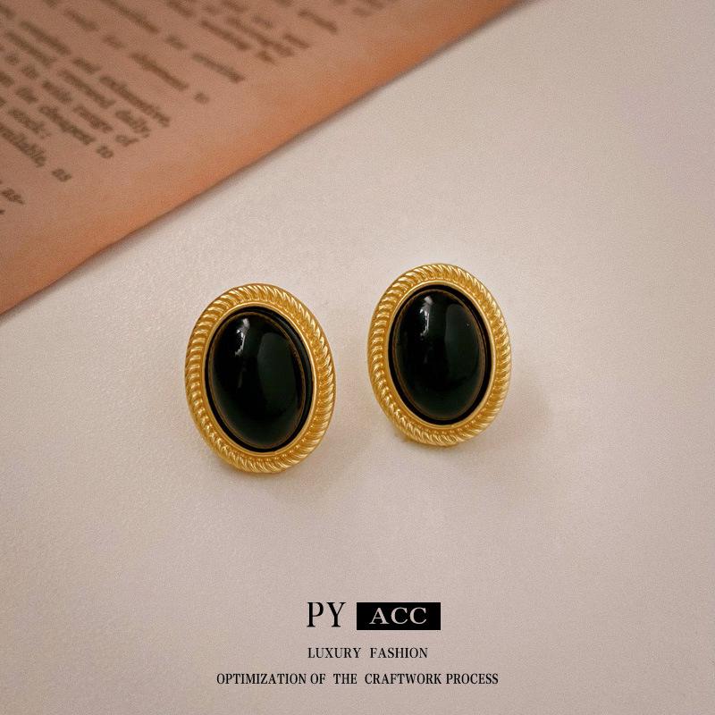 Vintage French Oval Geometric Necklace - High-End Retro Clavicle Chain