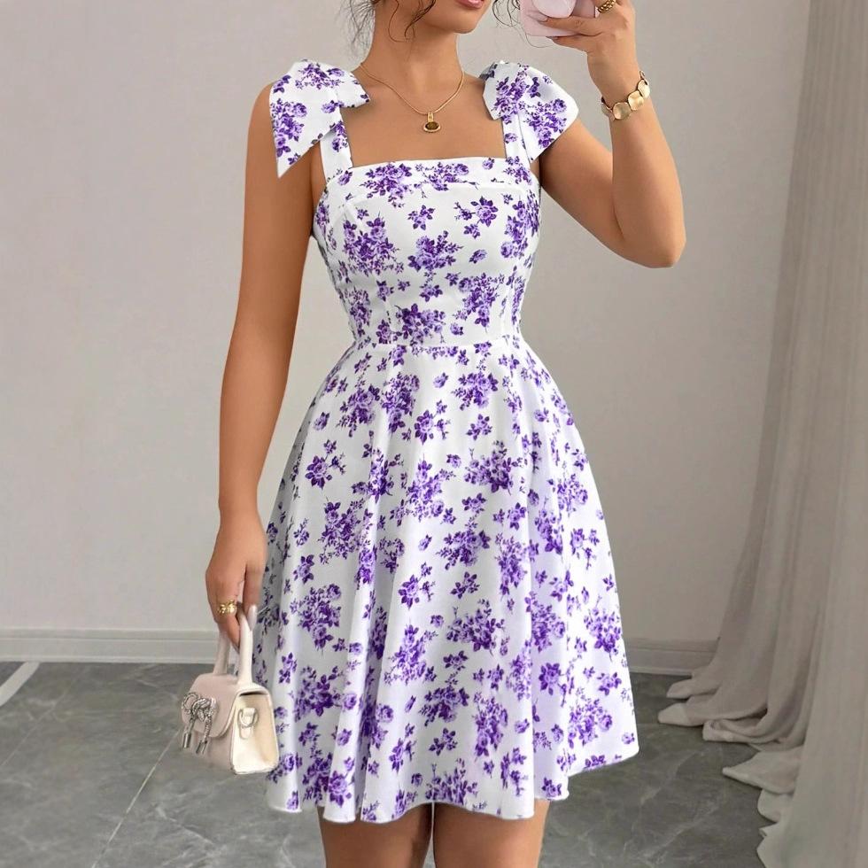 The New European and American Sexy Off-the-shoulder Dress Is Elegant and Sexy Off-the-shoulder Dress.