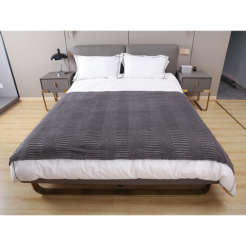 

Sofa Blanket Solid Color Air Conditioning Blanket Light Luxury Style Cover Blanket Office Nap Blanket Spring and Summer 130x230cm темно-сірий колір