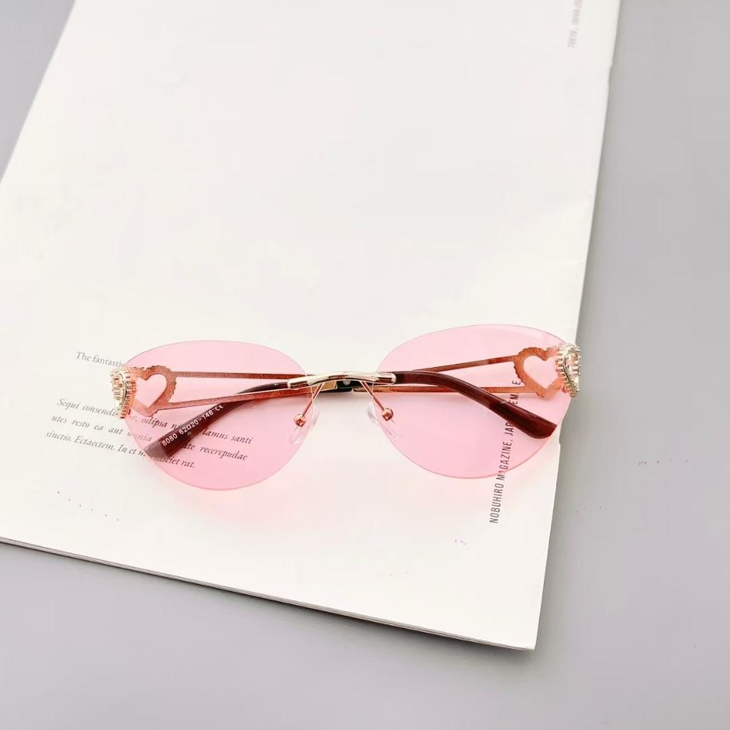 European American Style Sun Glasses For Woman Fashion Trendy Oval Shape Sunglasses Women Travelling Party Women'S Sunglass